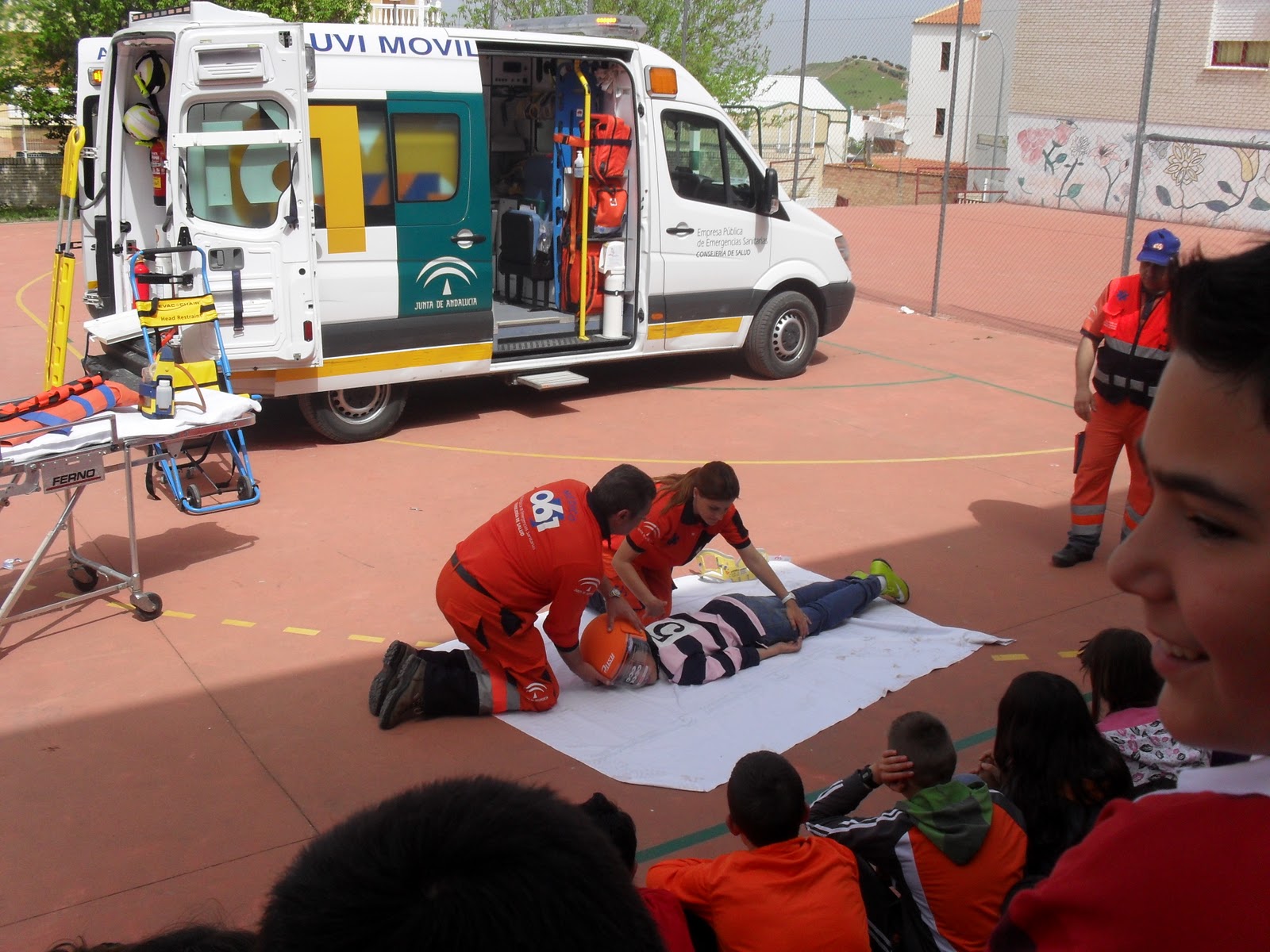 Requisitos para ser Técnico en Emergencias Sanitarias