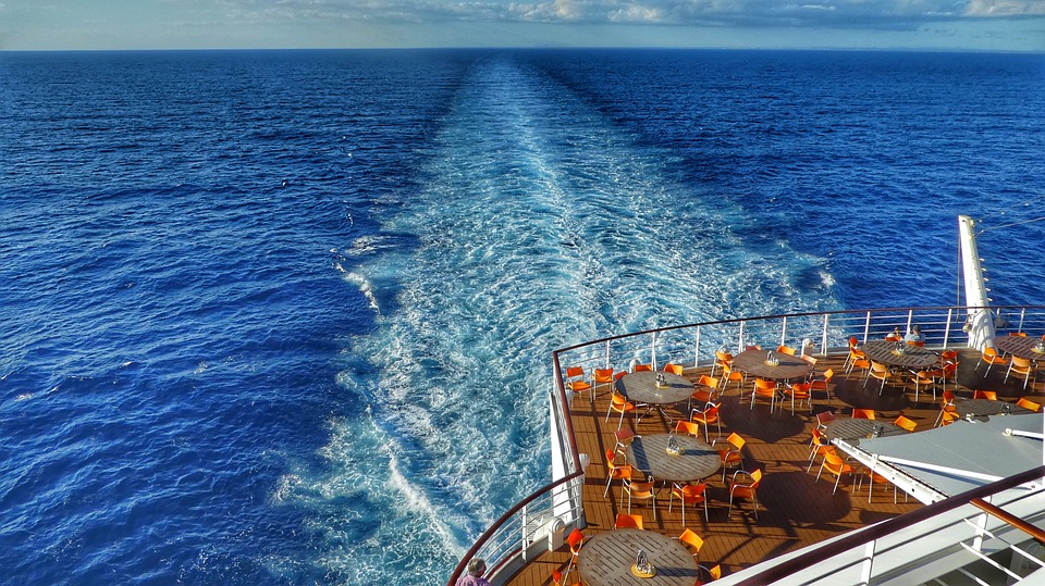 ¿Qué estudios necesito para trabajar en un crucero?