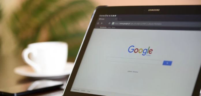 Prácticas en Google Ofertas y Becas