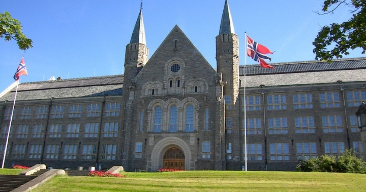 Universidad Noruega de Ciencia y Tecnología