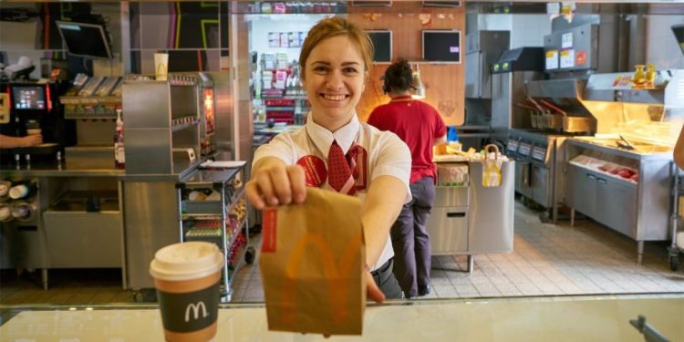 Cómo trabajar en McDonald's