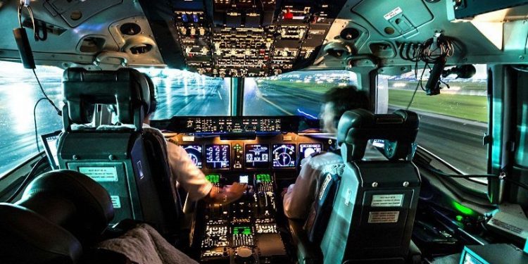 Requisitos para ser piloto comercial en España