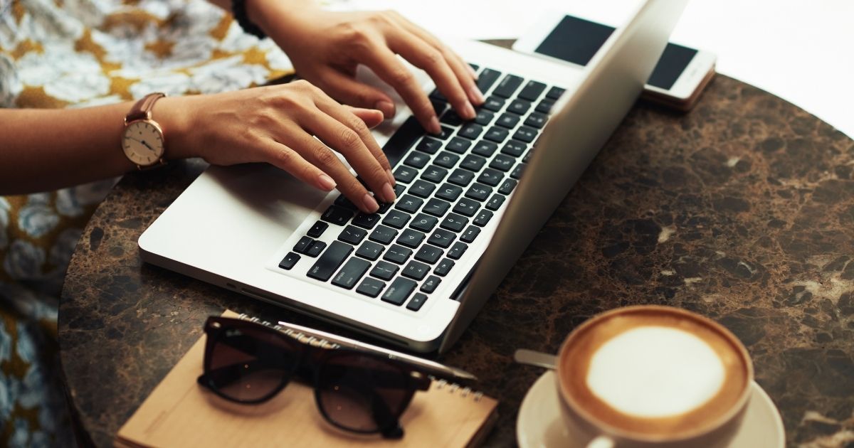 Cómo ganar dinero por escribir en español