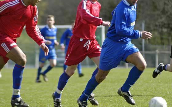 Cómo ser instructor de fútbol