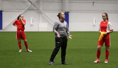 Cómo ser instructor de fútbol