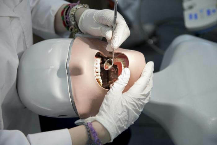 Estudiar la carrera de Odontología - ImpulsaT