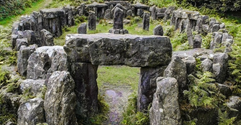 los celtas: templo druida