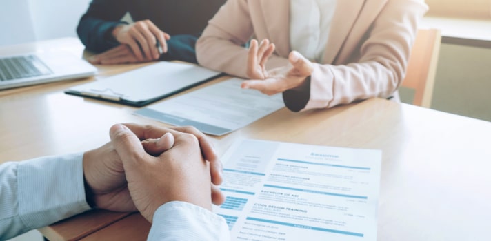 Cómo hacer una carta de presentación para un currículum