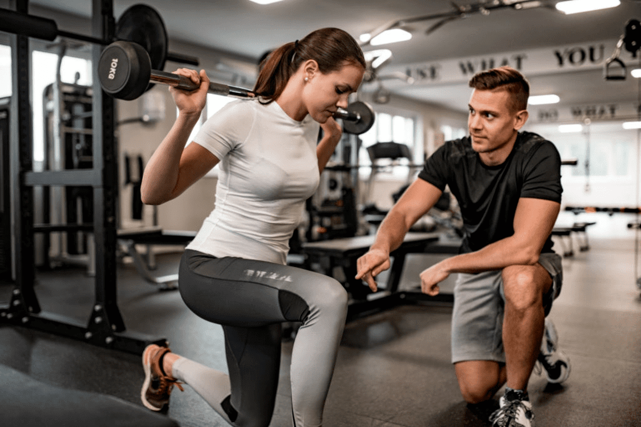 trabajar en un gimnasio
