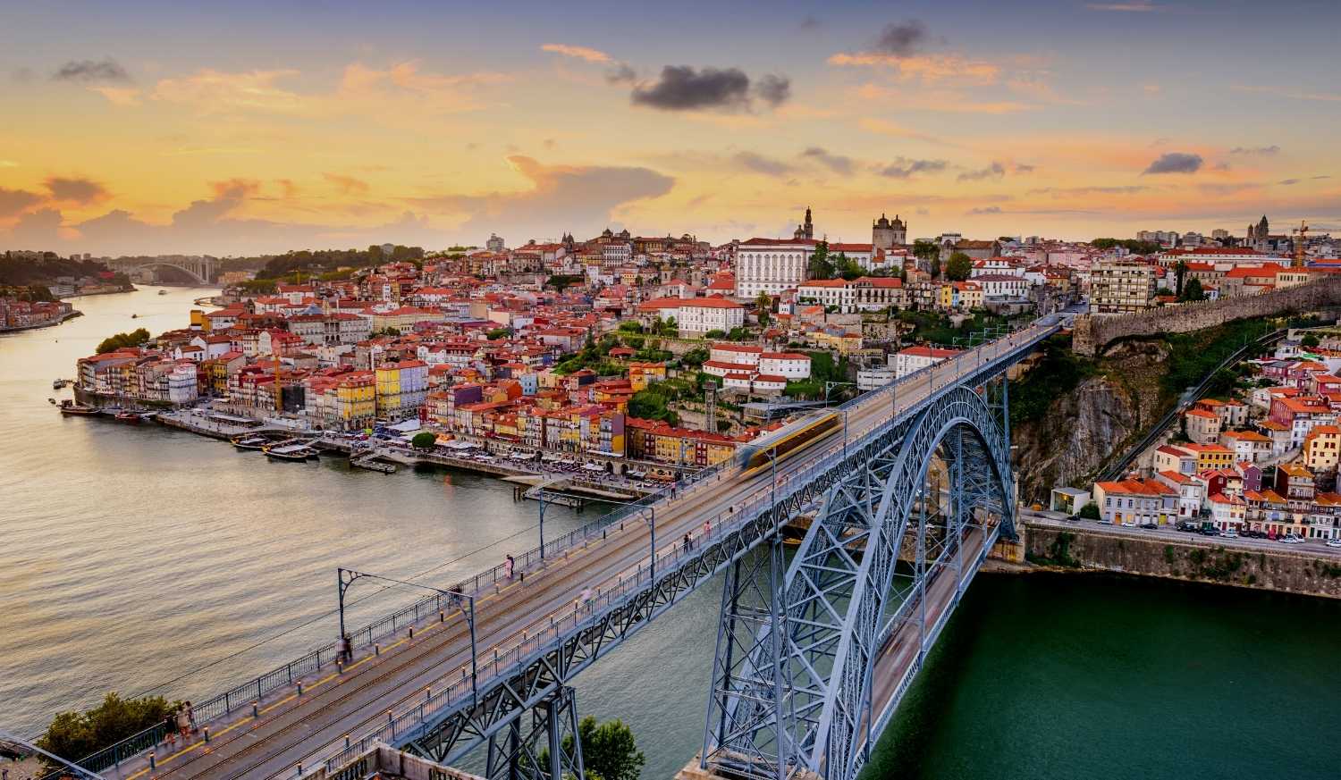 mejores ciudades para estudiar en portugal: oporto