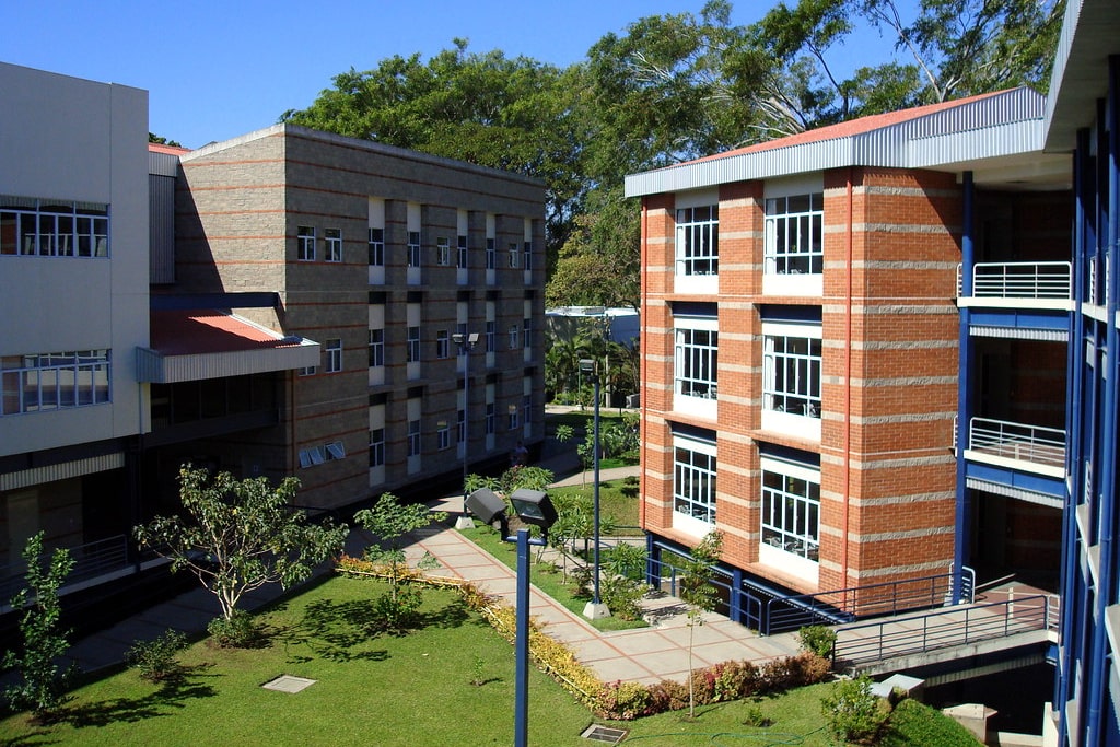 Universidad Centroamericana José Simeón Cañas (UCA)