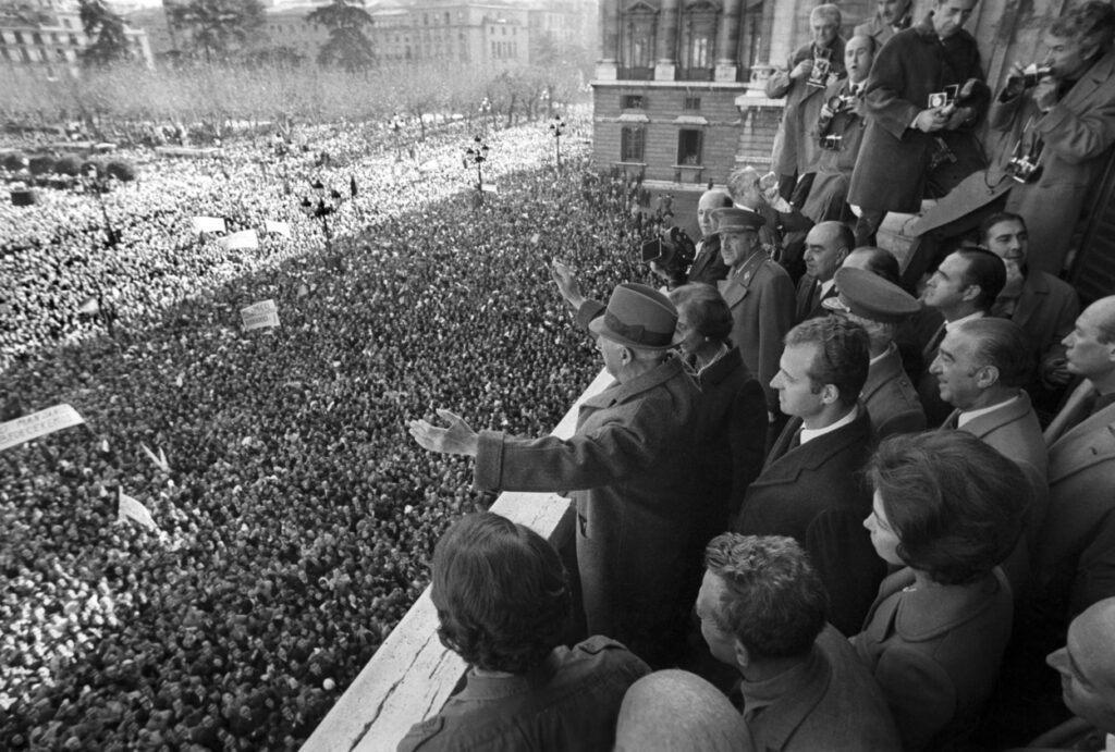 La dictadura franquista (1939-1975) - Bloque 11 EBAU [year]