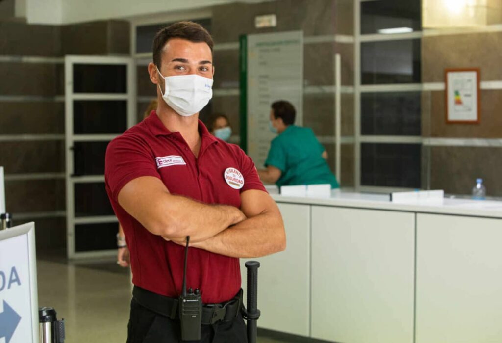 ¿Cuánto cobra un vigilante de seguridad en [year]?